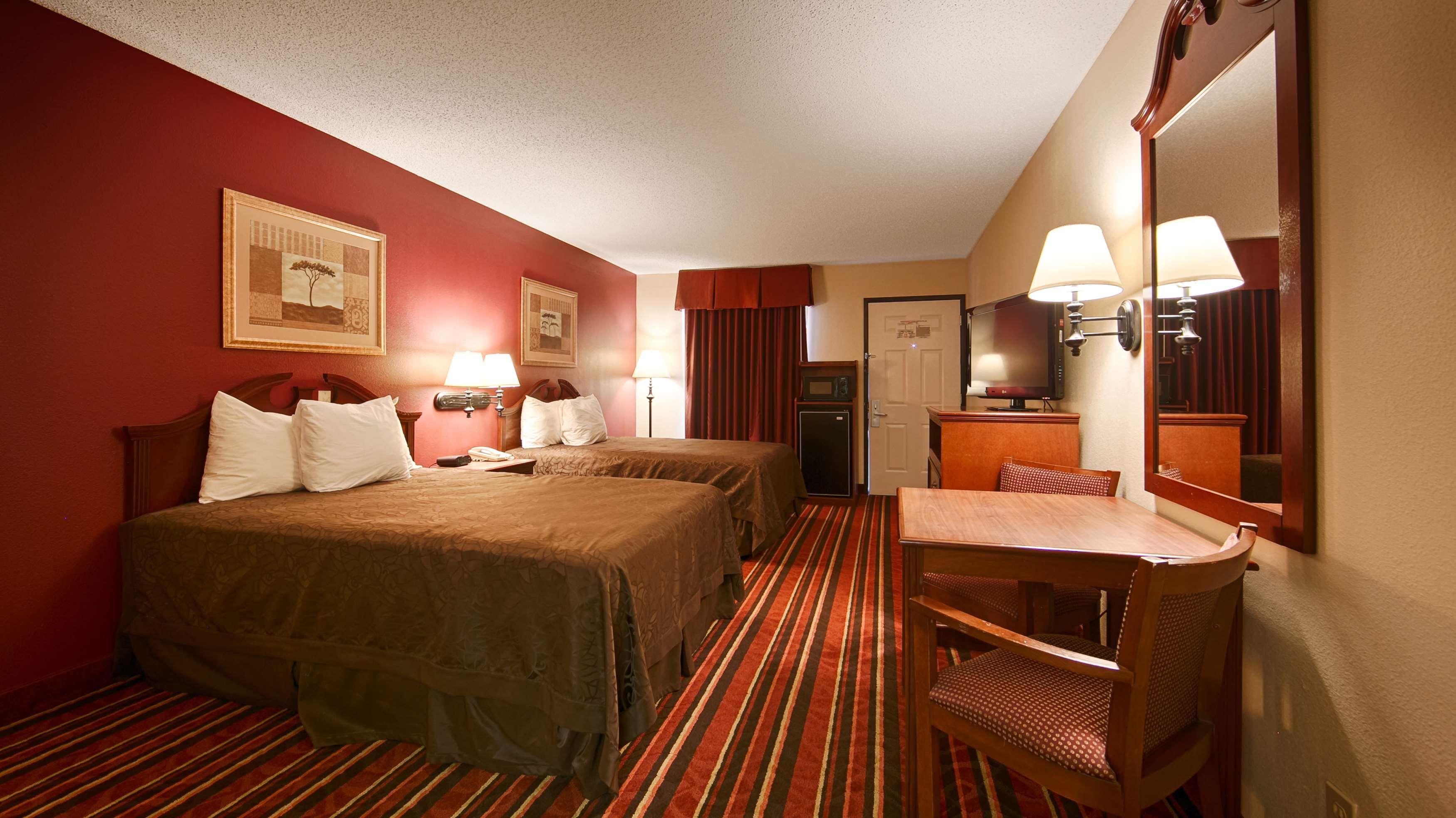 Best Western Lindale Inn Exteriér fotografie